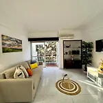 Blue Lagoon With Pool By Homing شقة فيلامورا