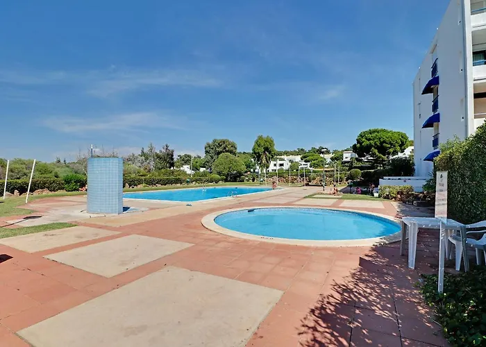 Appartamento Blue Lagoon With Pool By Homing